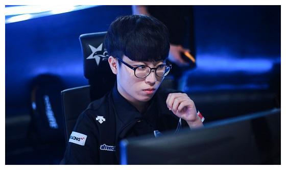 名字不仅是 名字不仅是